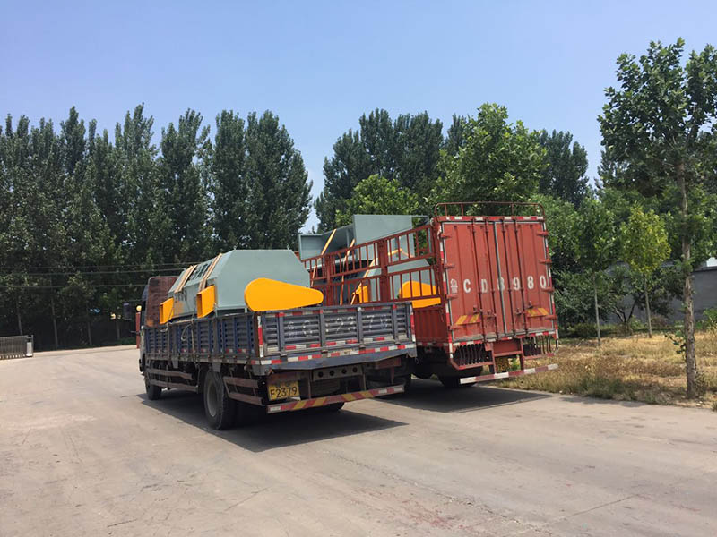 發(fā)貨現(xiàn)場(chǎng)