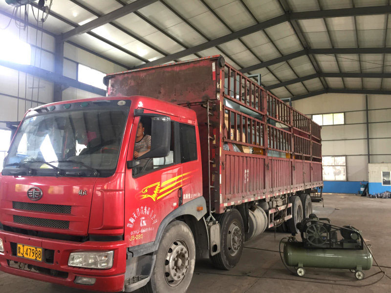 發(fā)貨現(xiàn)場(chǎng)