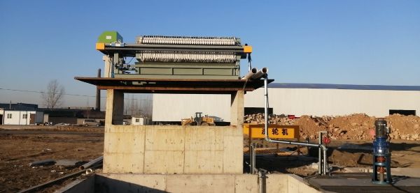 壓濾機(jī)安裝完成