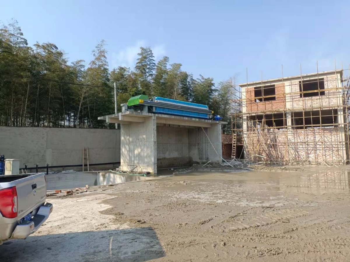 混凝土泥漿處理系統(tǒng)壓濾機(jī)